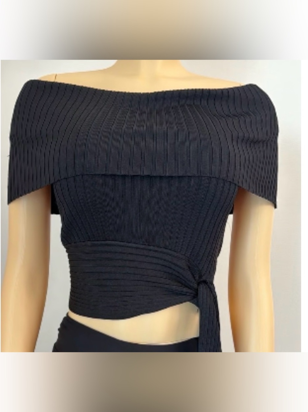 White House Black Market Black Ribbed Knit Off Shoulder Side Tie Crop Sweater - Picture 2 of 13
